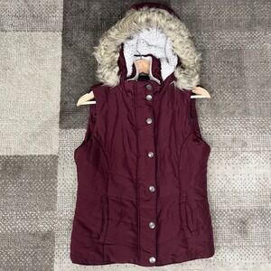 Aeropostale Womens Small Maroon Puffer Vest Faux Fur Hood Sherpa Lined Quilted